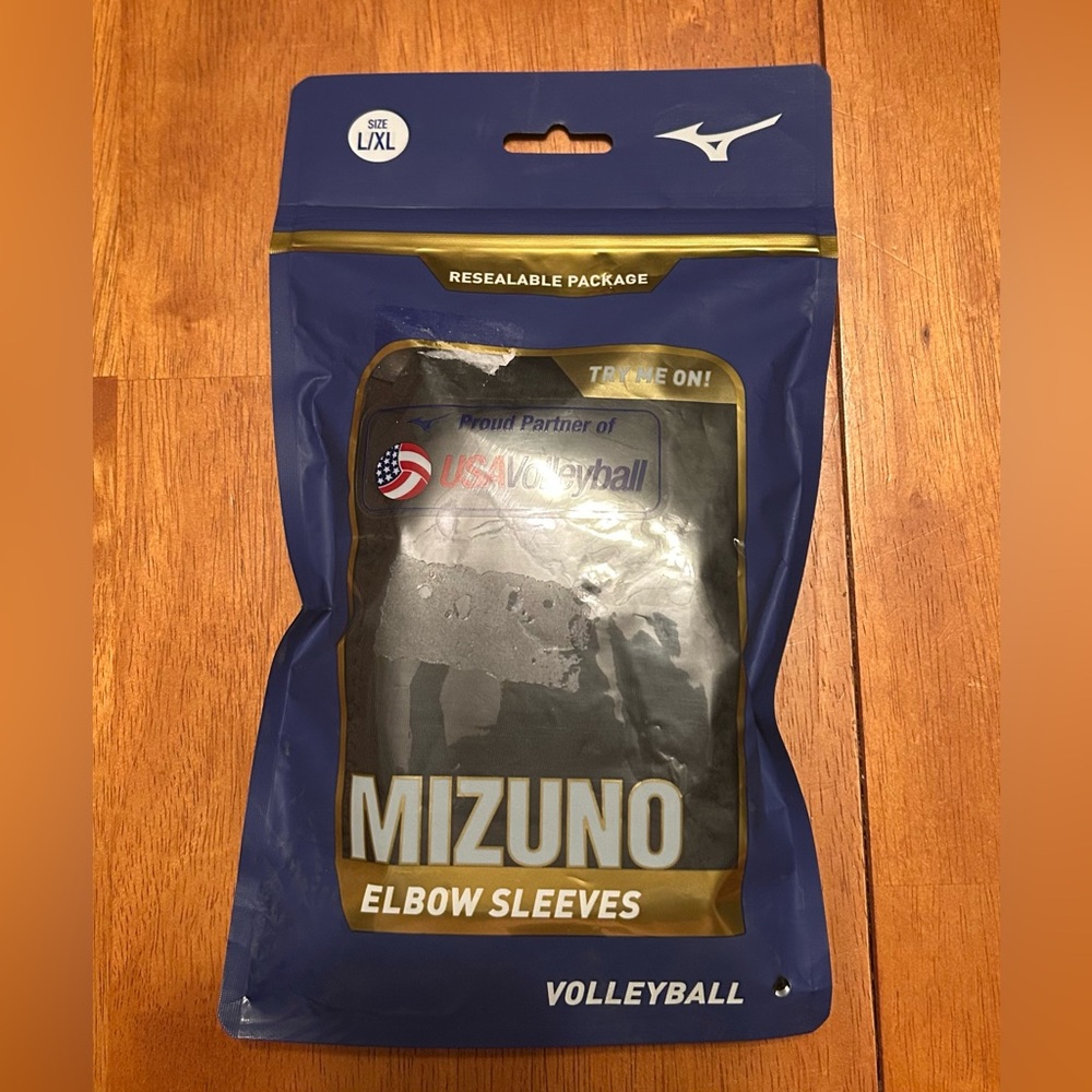 Mizuno Padded Elbow Sleeves in black, size L/XL